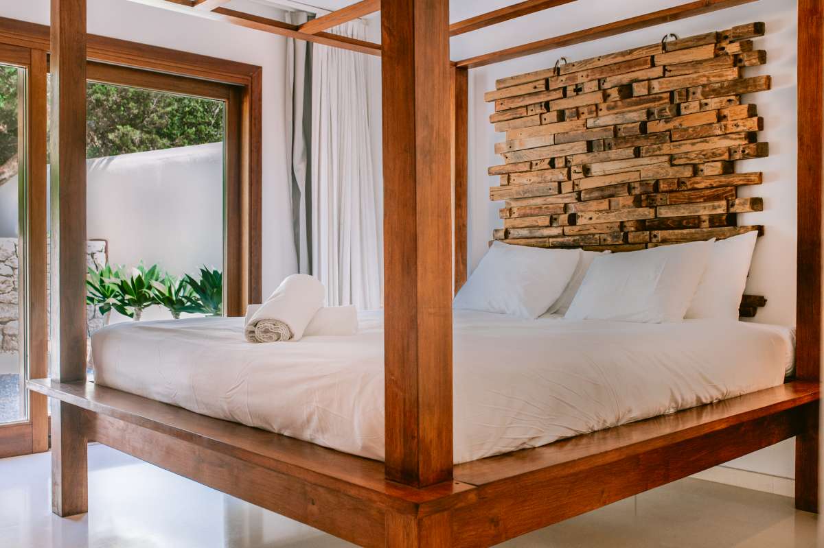 4 bedroom villa in Cala Carbó