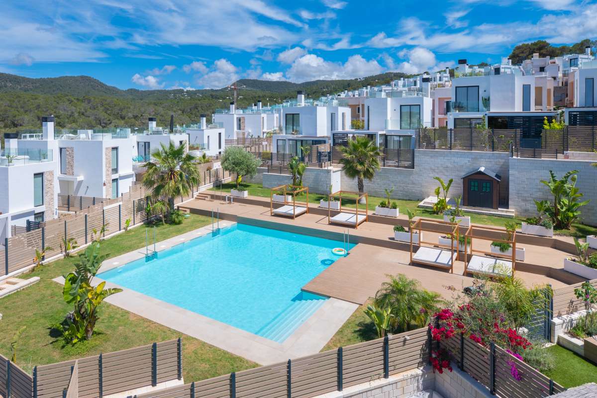 4 bedroom villa in Cala Tarida