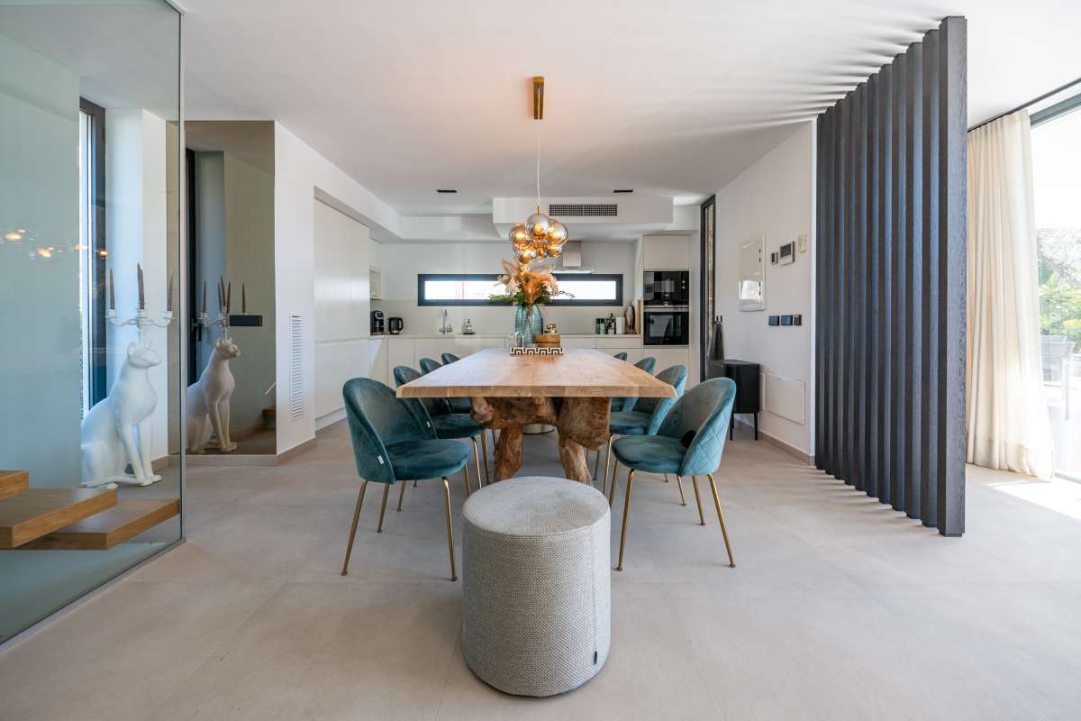 6 bedroom villa in Ses Torres