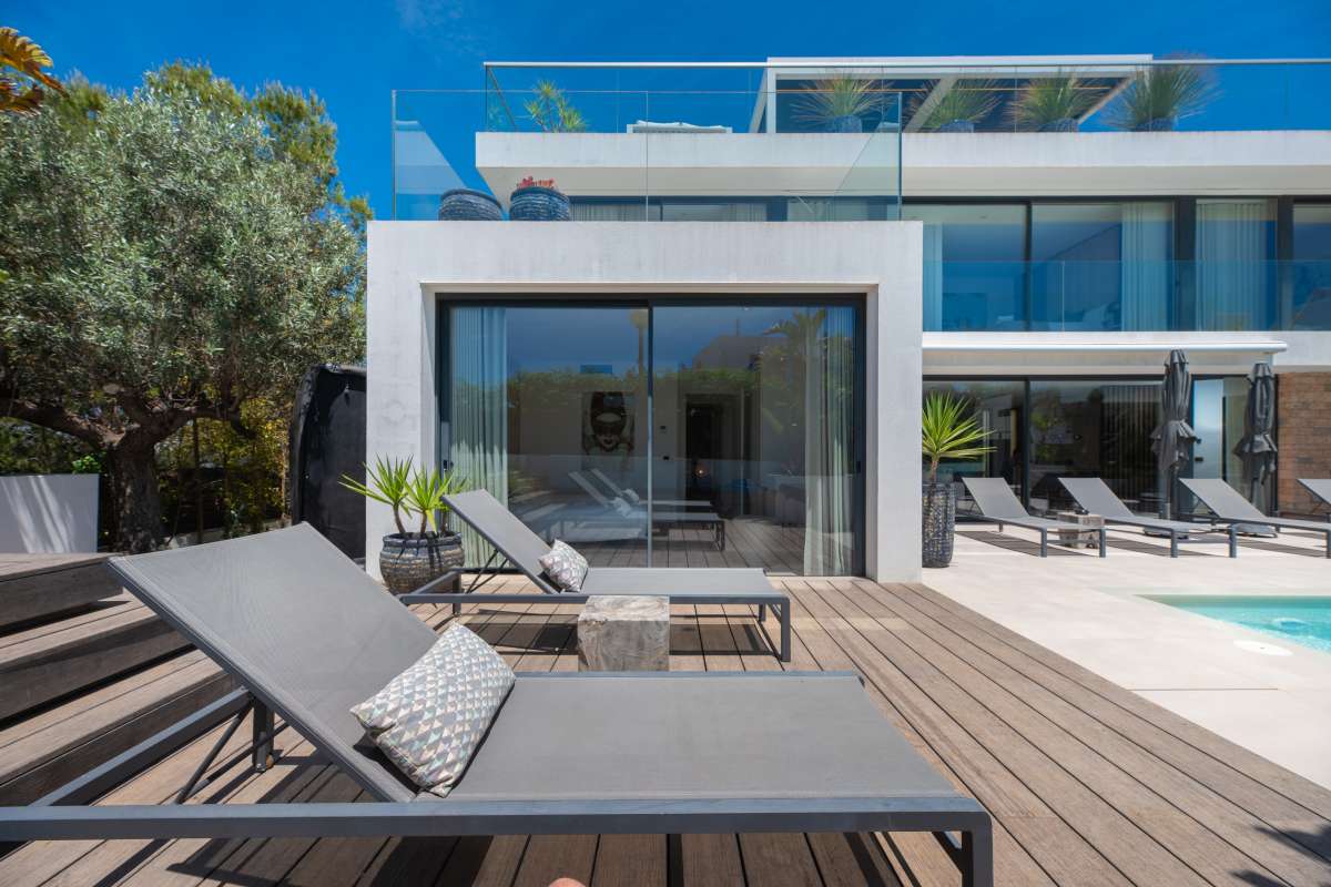 6 bedroom villa in Ses Torres