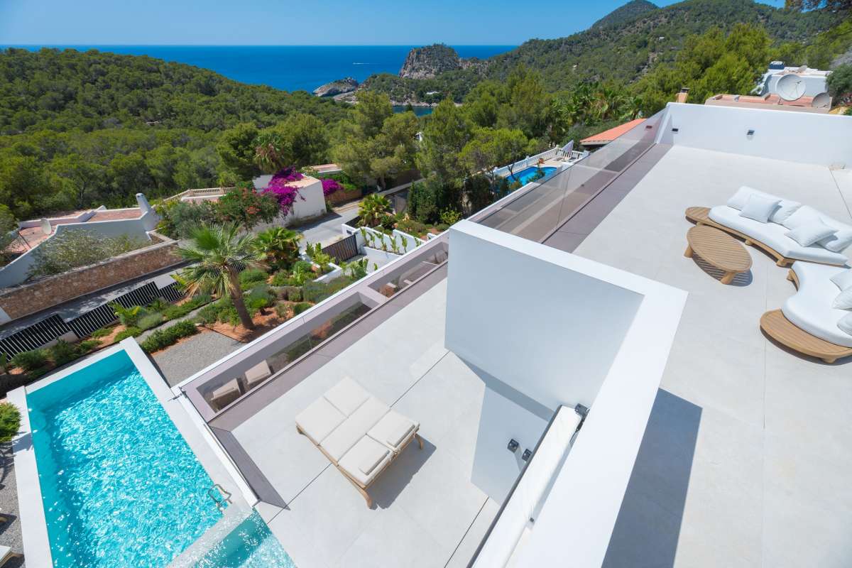 5 bedroom villa in Cala Salada