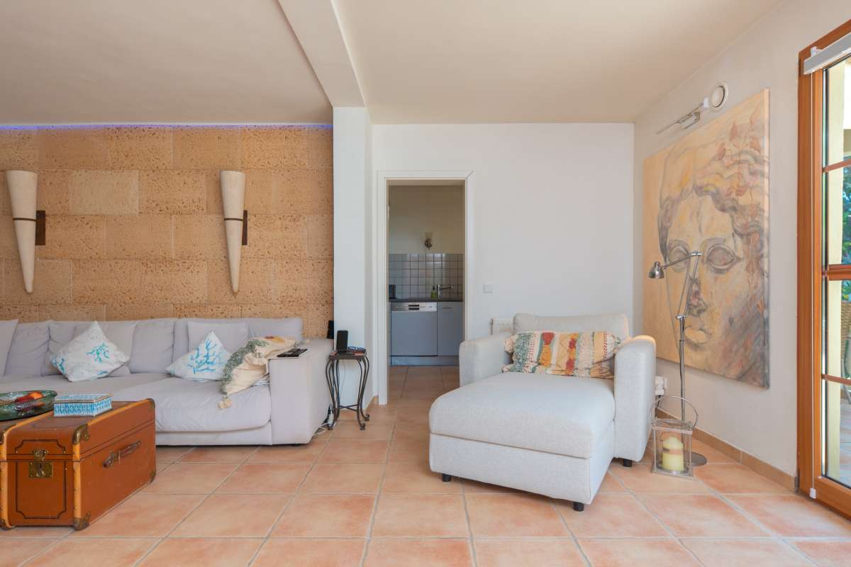 3 bedroom villa in Cala Llenya