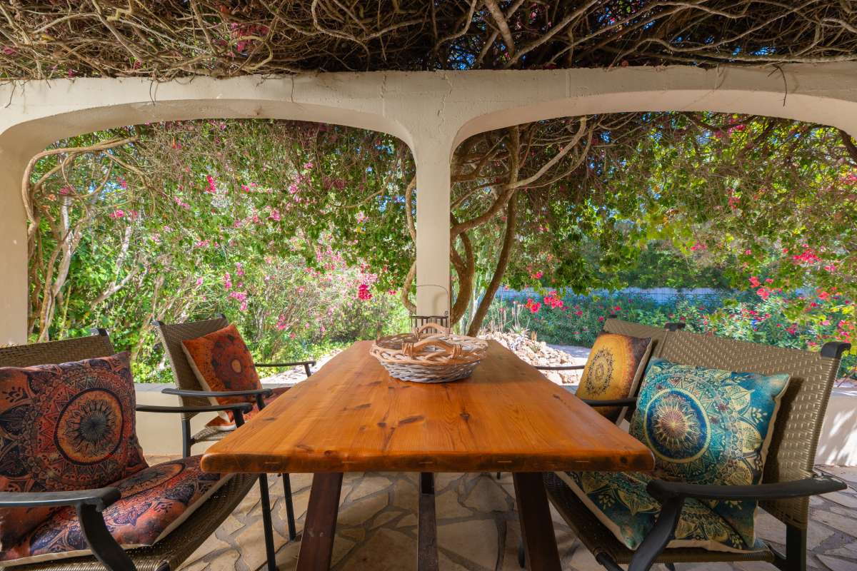 3 bedroom villa in Cala Llenya