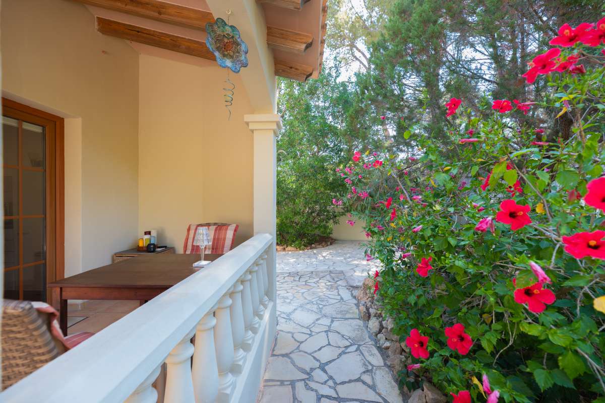 3 bedroom villa in Cala Llenya