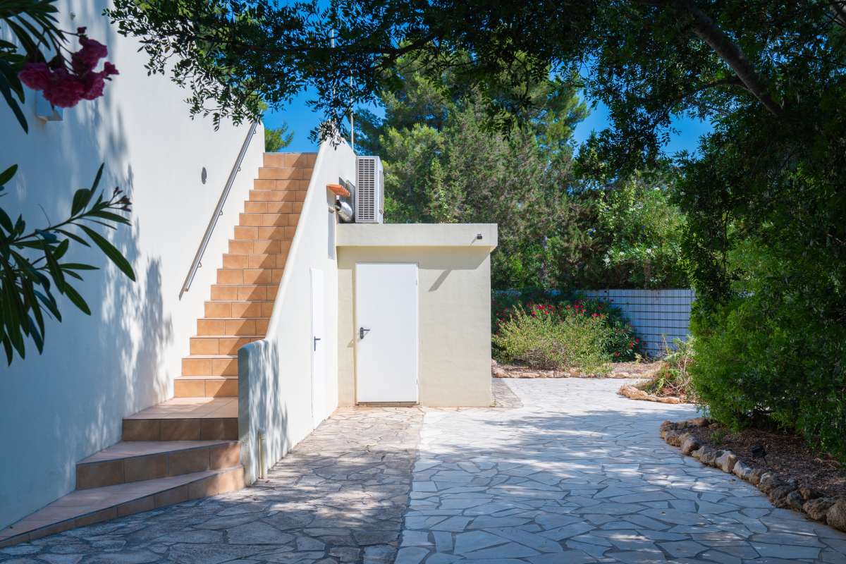 3 bedroom villa in Cala Llenya